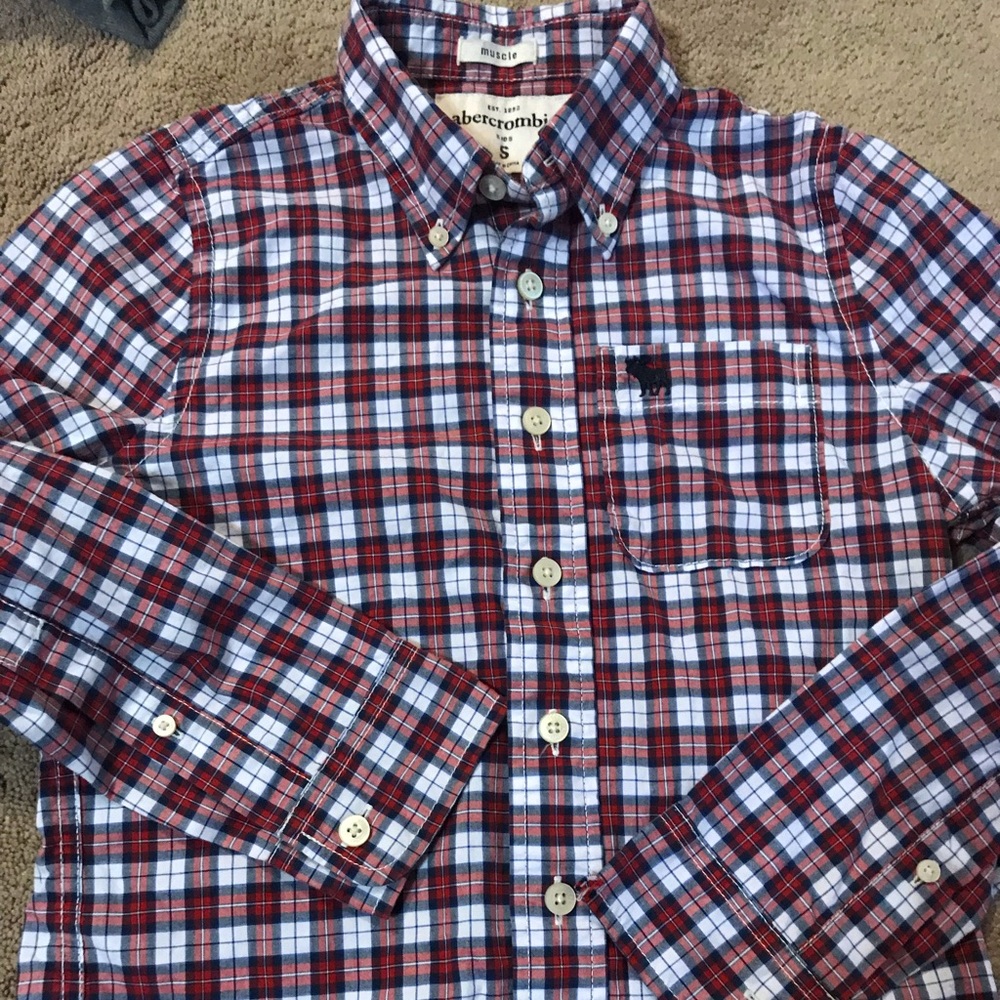 Abercrombie kids shirts and shorts.